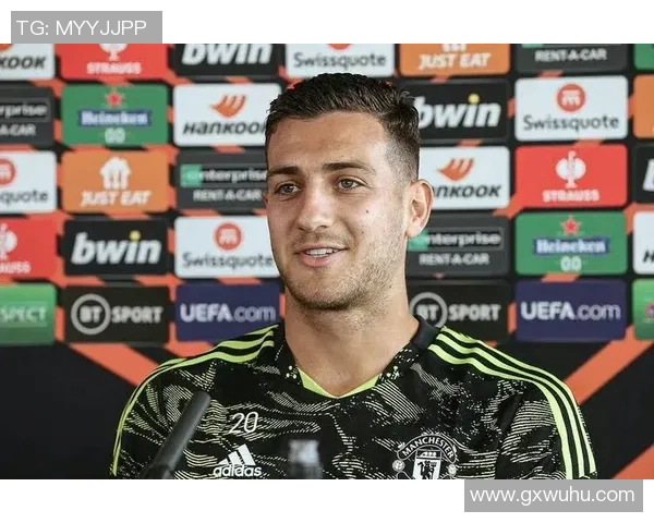 英超焦点战达洛特进球曼联1比1战平西汉姆联近5轮仅获一胜