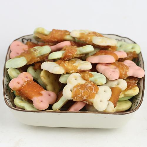 鸡肉绕饼干 狗狗零食的多功能之选——钙奶除臭磨牙洁齿全解析